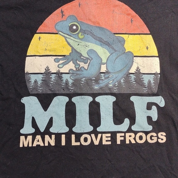 Man I Love Frogs Womens Black Graphic T-Shirt Size Medium - Picture 2 of 6